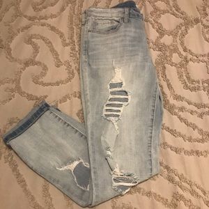 Sofia Vergara Bagi Mid Rise Boyfriend Jeans
